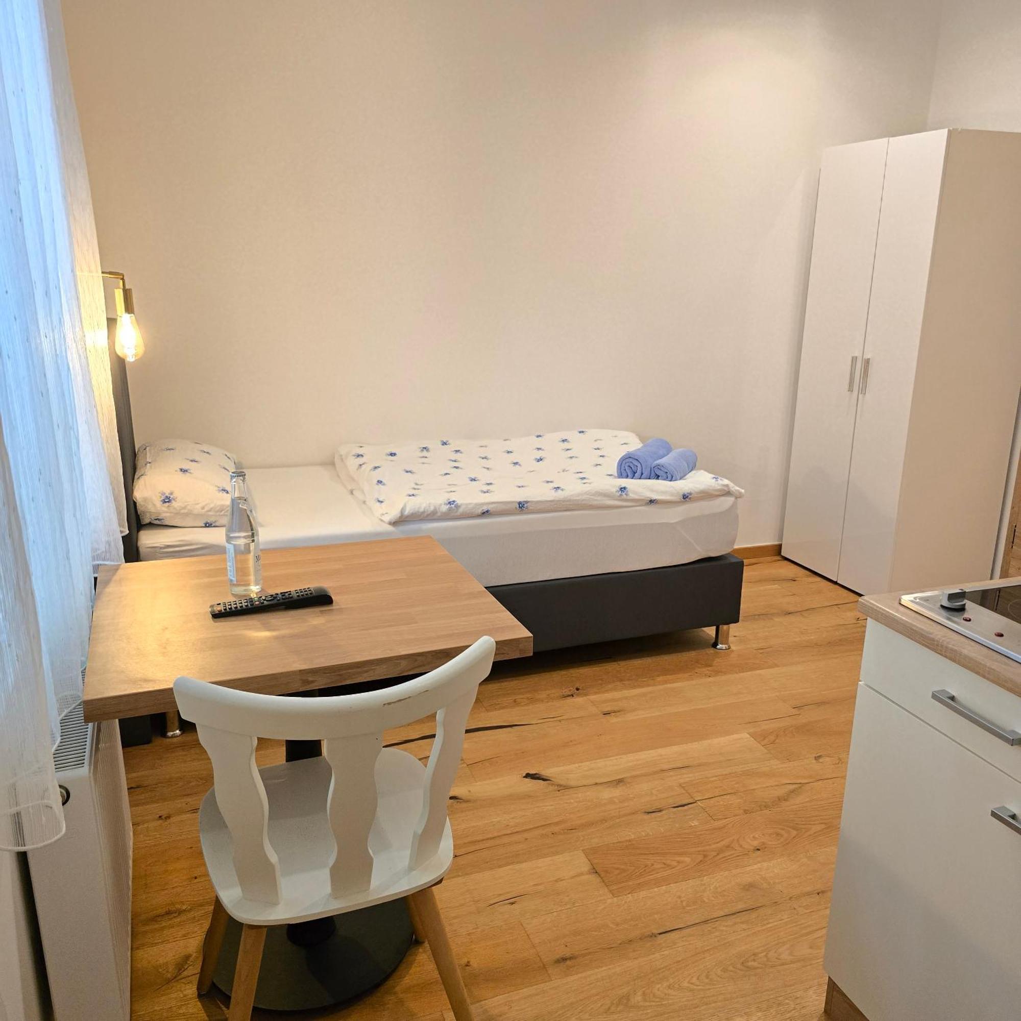 Pension Maerkl Augsbourg Extérieur photo